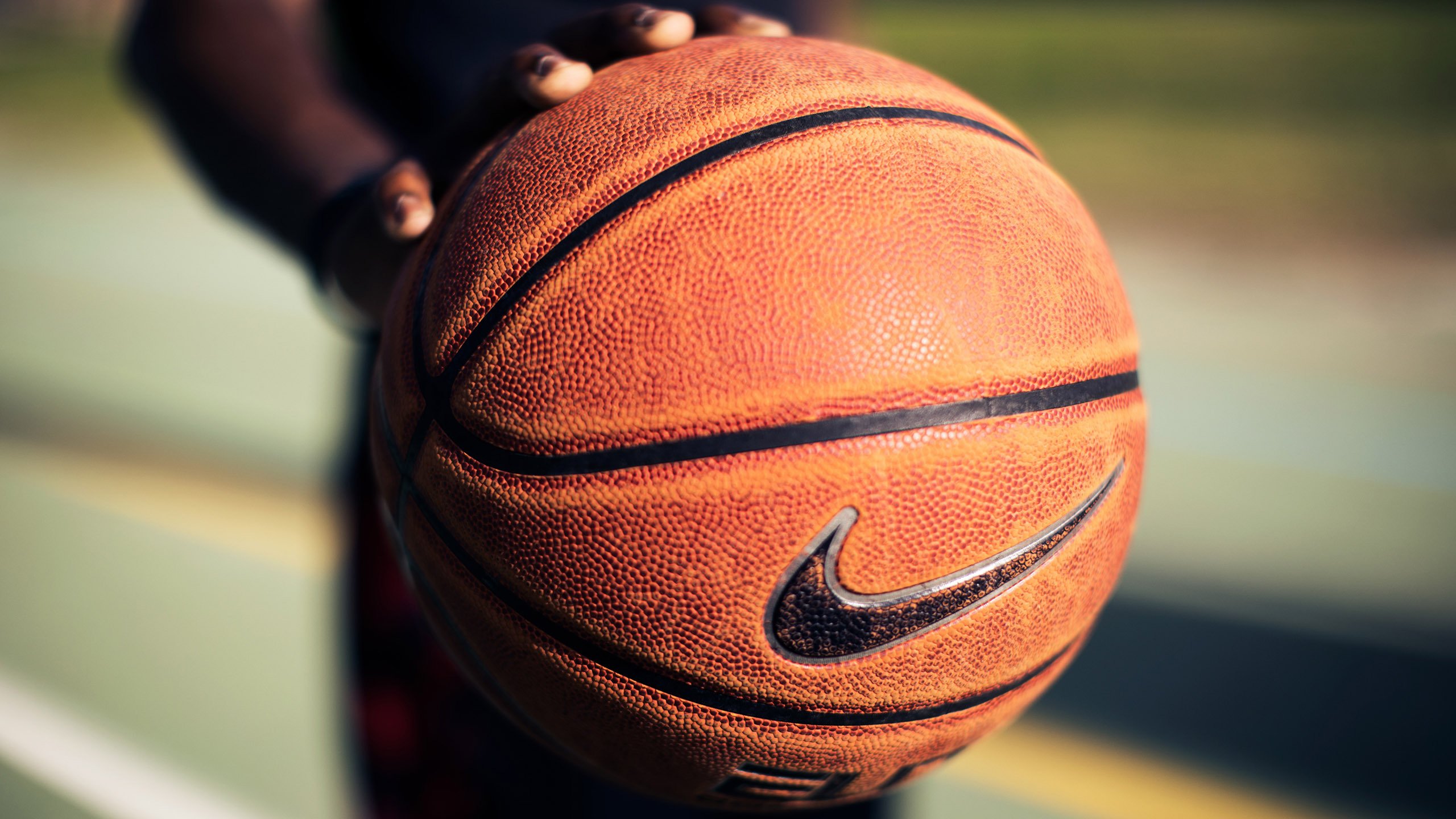 跨界奇迹,当足球掀翻豪门,门将在NBA总决赛接管比赛